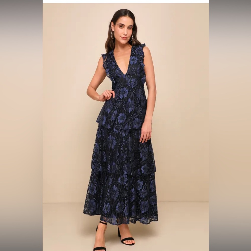 Molinetto Navy Blue Lace Ruffled Tiered Sleeveless Maxi Dress size small